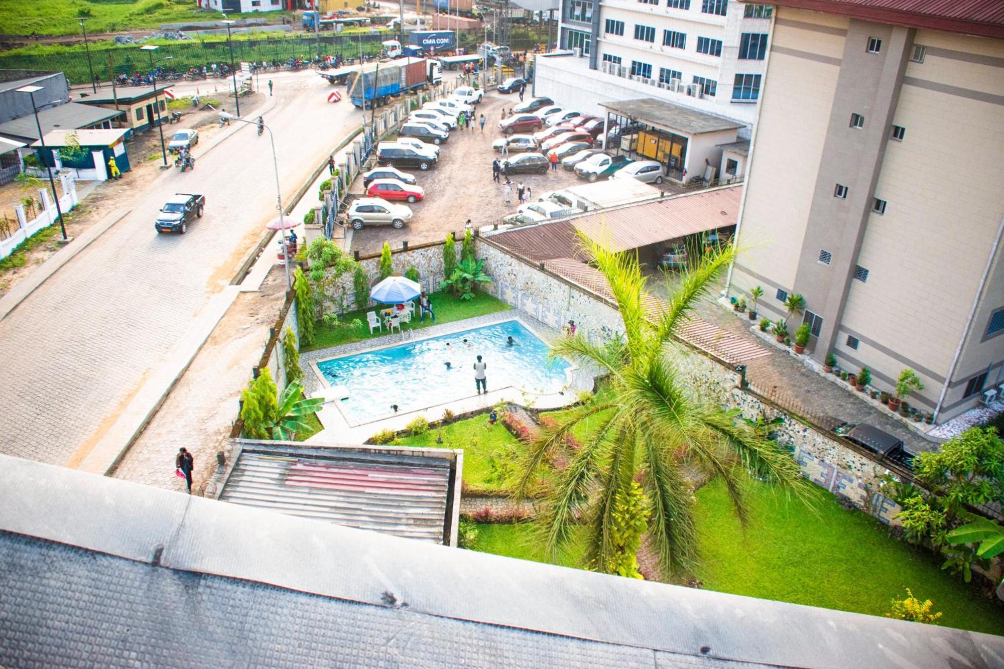 Clos D'Anthony Residence Bonanjo Douala Exterior photo